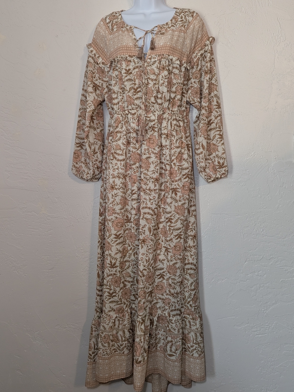 Bohemian Cream Floral Maxi Dress Garden Party Whimsical Peasant Cottage Feminine